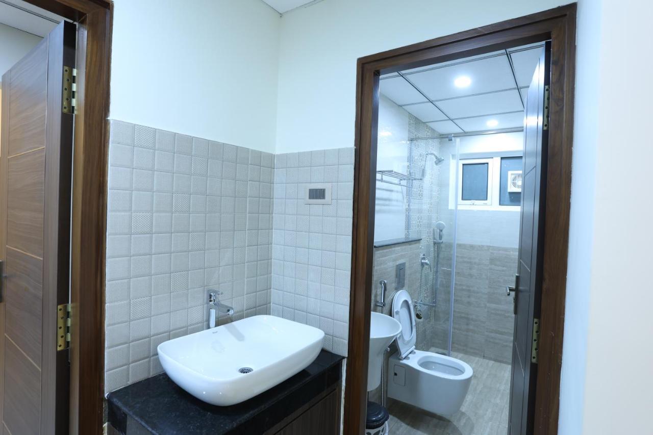 מלון Tiruchirappalli Minas Manor מראה חיצוני תמונה